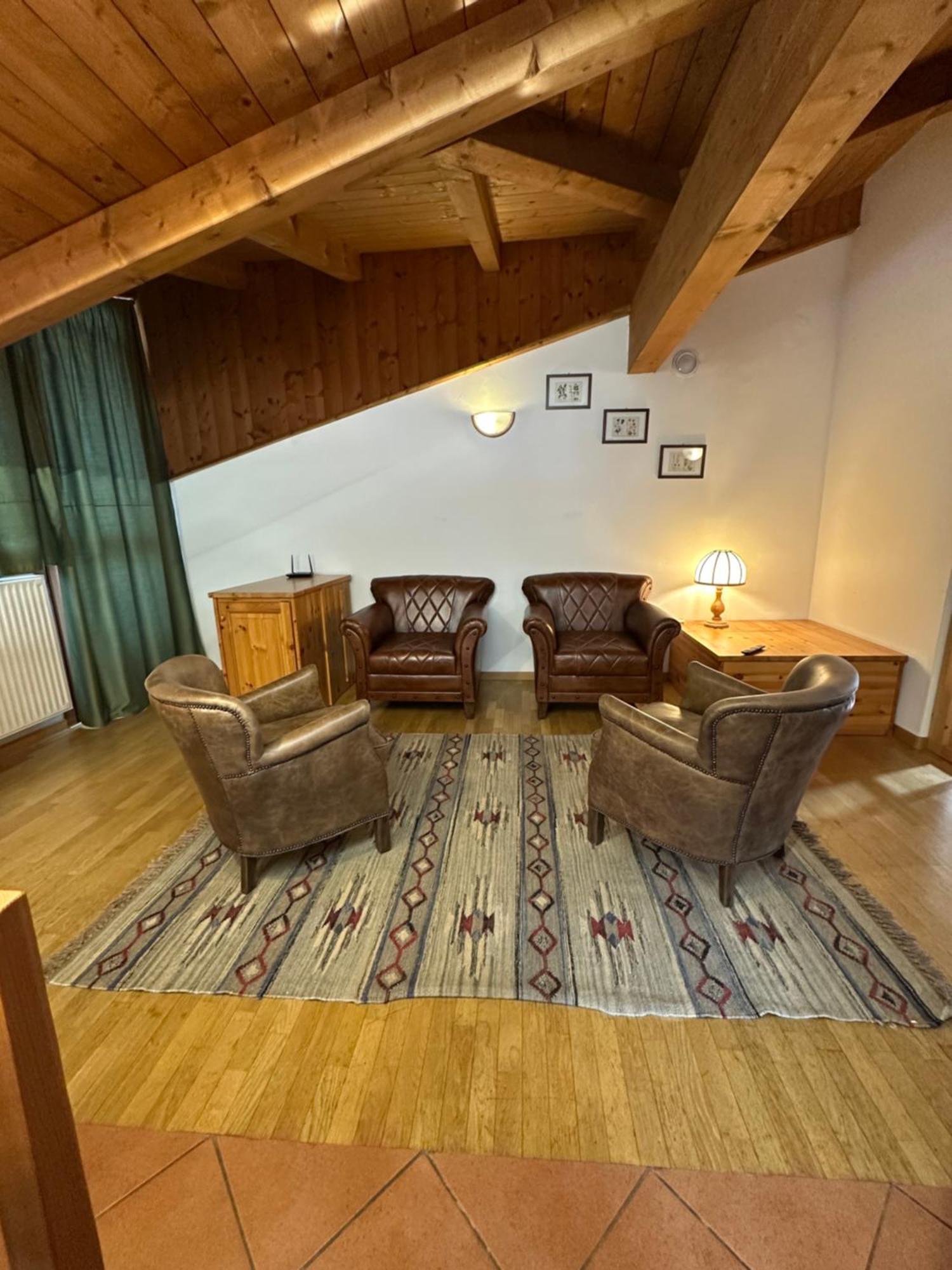 Effealatapartments - La Perla Della Val Di Sole Димаро Экстерьер фото